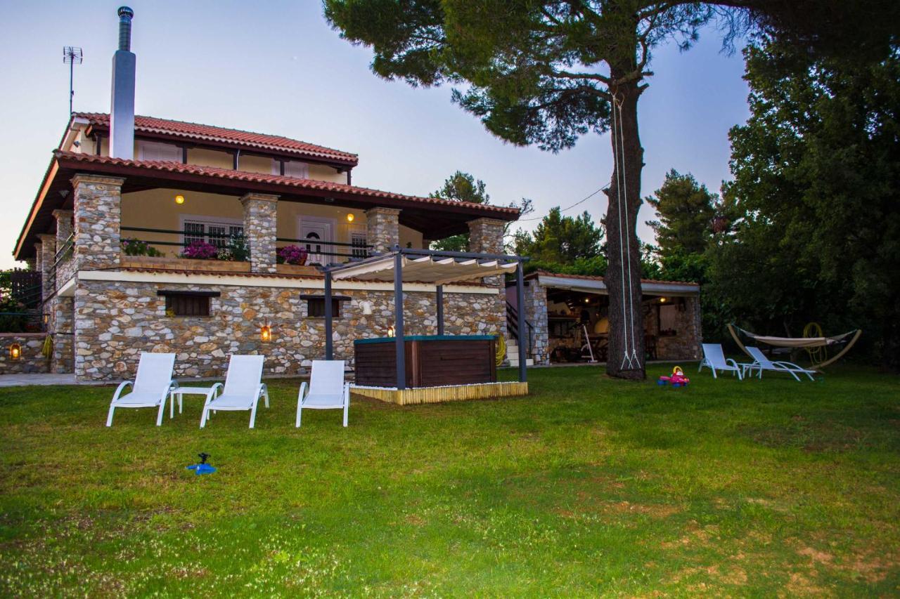 Villa Gem Moni Evaggelistrias Екстериор снимка