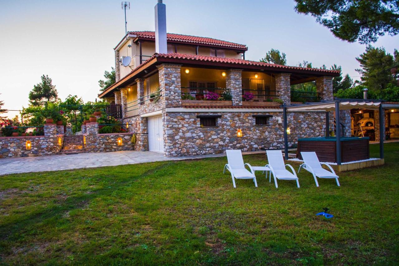 Villa Gem Moni Evaggelistrias Екстериор снимка