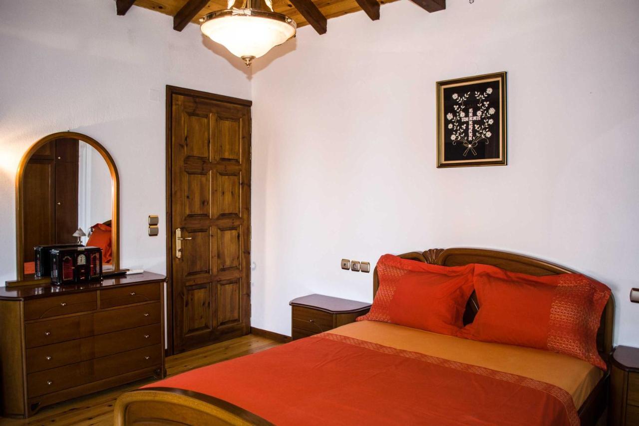 Villa Gem Moni Evaggelistrias Екстериор снимка