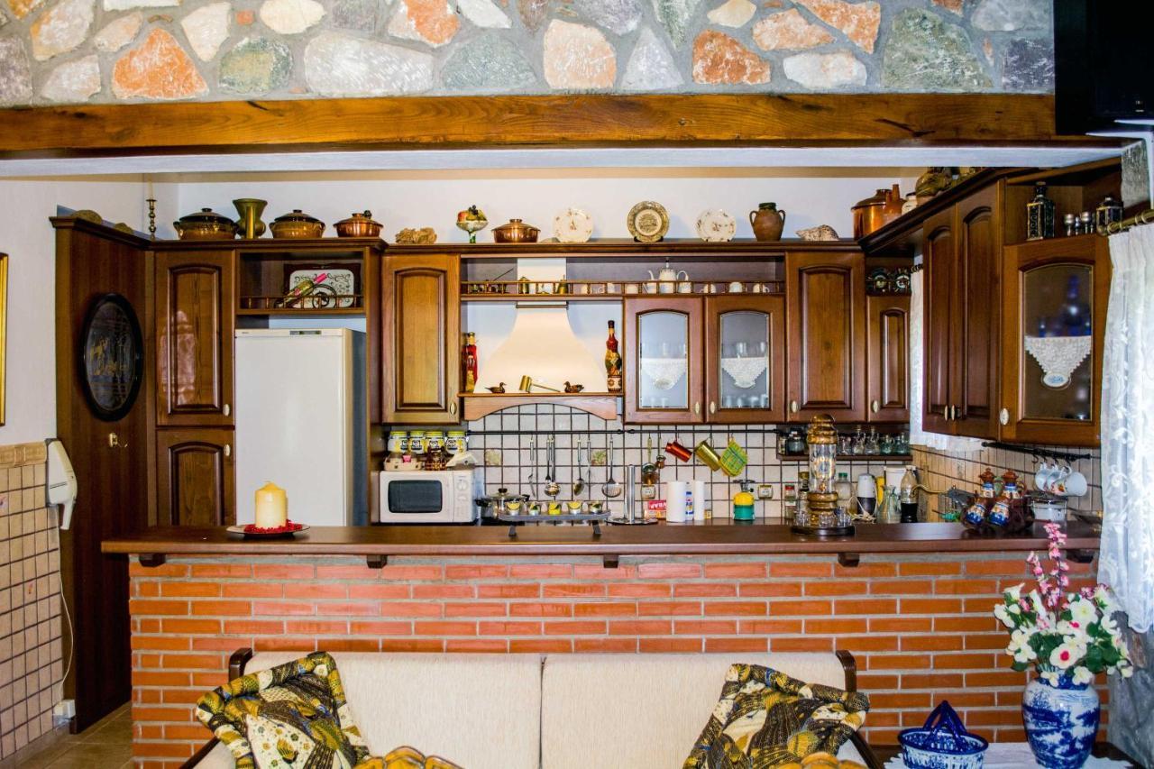Villa Gem Moni Evaggelistrias Екстериор снимка